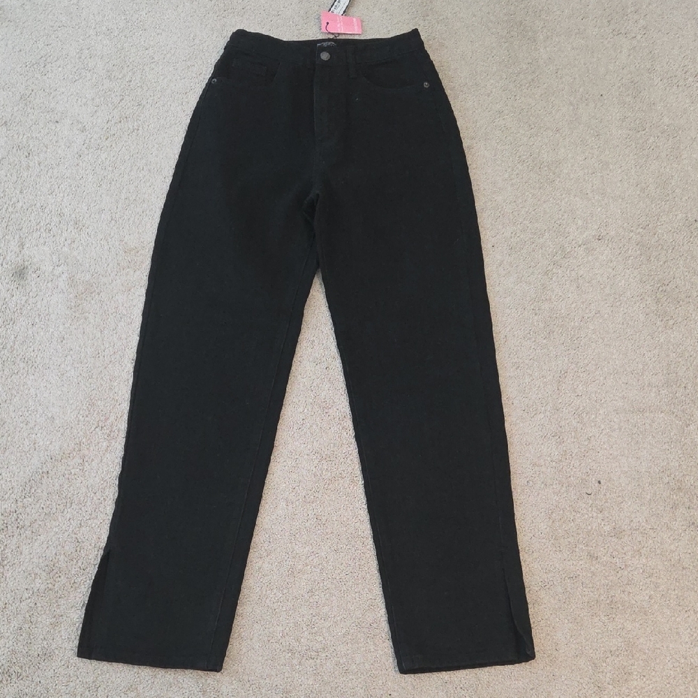 🔥🔥Pretty Little Things Black Relaxed High Rise Jeans NWT